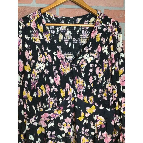 Torrid 2 Floral Babydoll Top Womens Size 2X Black Long Sleeve Smocked Tunic - Picture 2 of 9